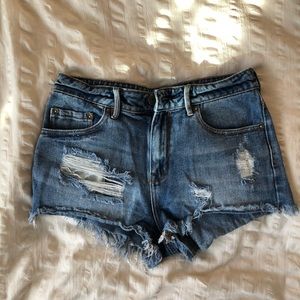 Bullhead Denim Co. high Rise Denim shorts